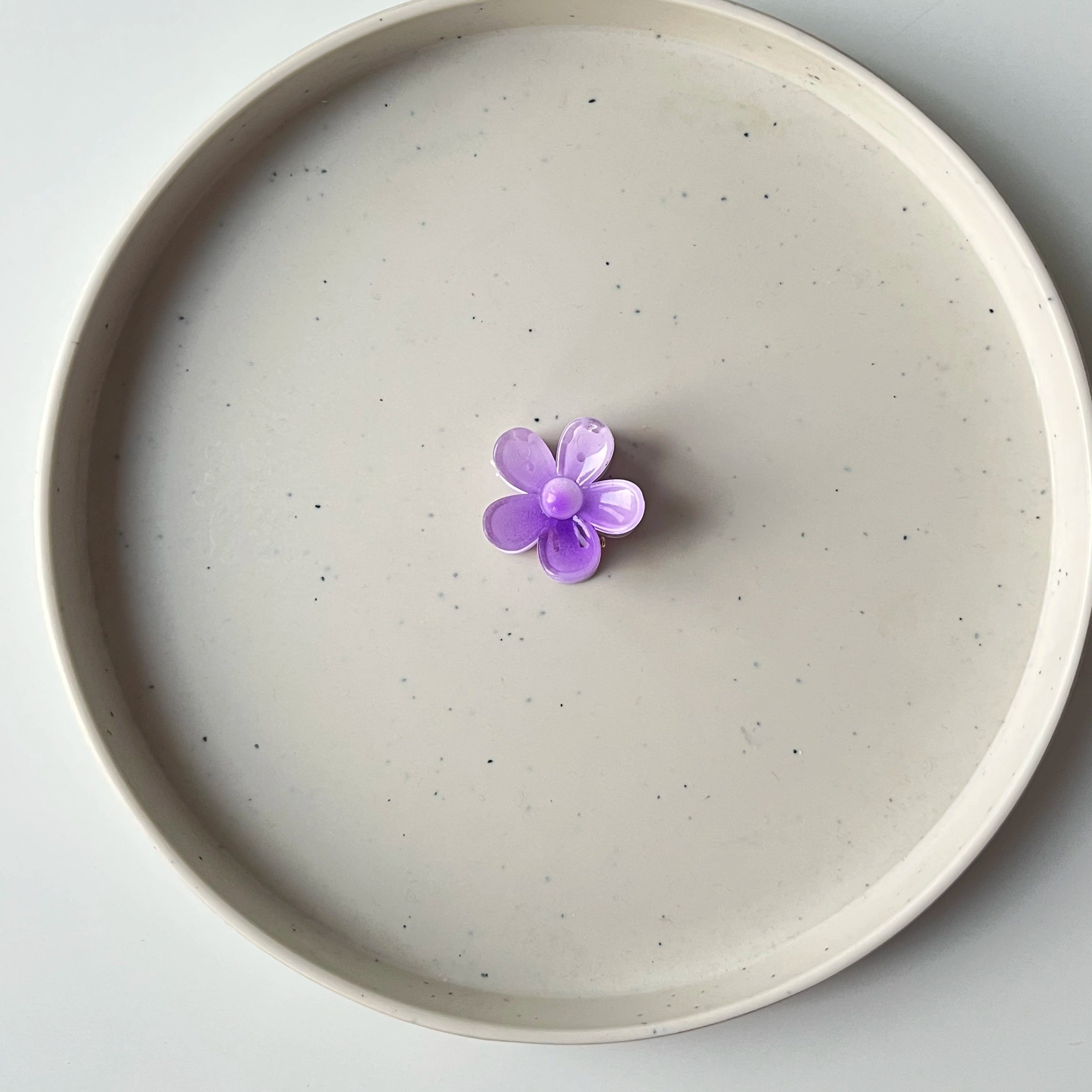 Petalia Claw Clip – Small